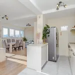 Suprema Vista Apartment